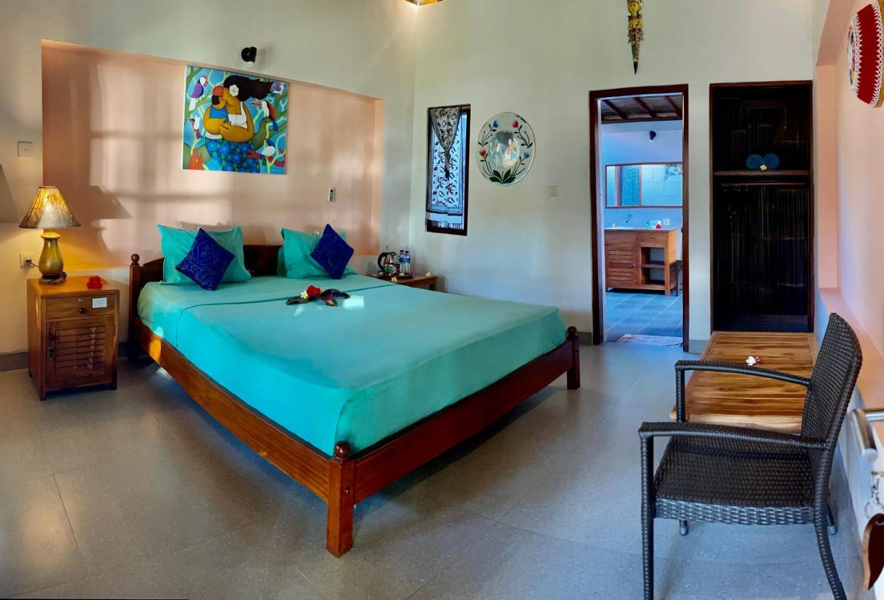 1000 Dream Bungalow Lovina Екстериор снимка