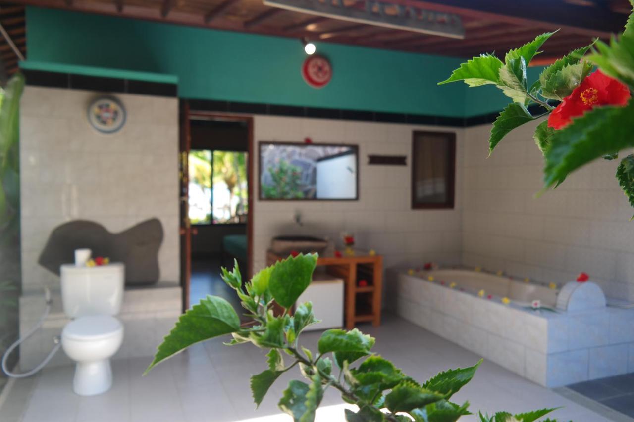 1000 Dream Bungalow Lovina Екстериор снимка